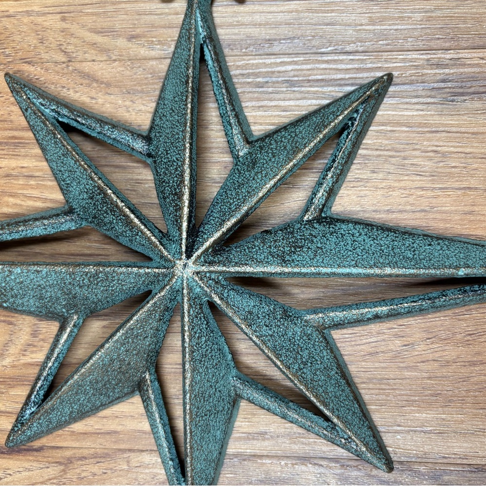 Metal Compass Wall Decor - Picture 2 of 3